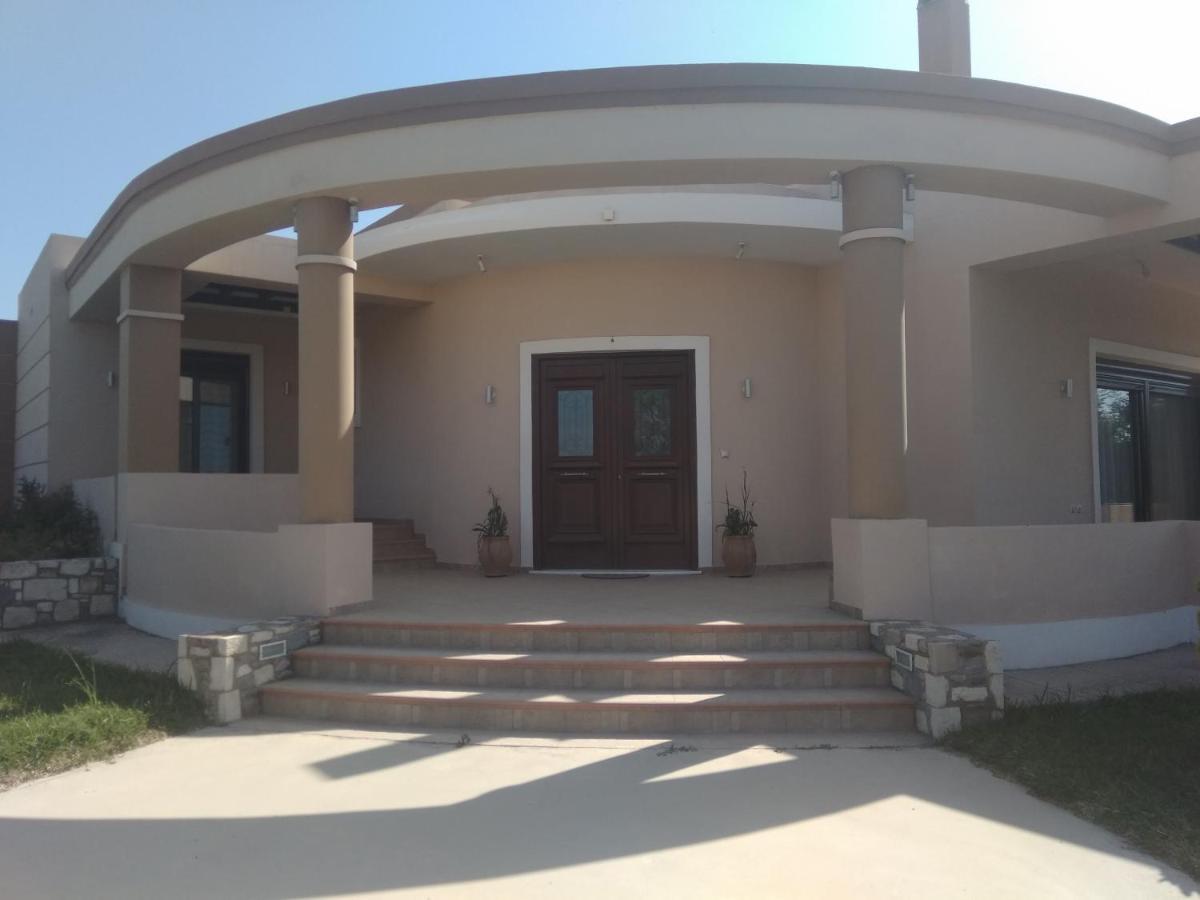 Kos Villa - Family Comfort With Large Garden, Jacuzzi Εξωτερικό φωτογραφία